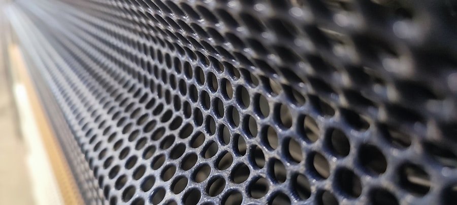 Hive Mind: How Bees Can Teach Us About Building Strong Business Networks